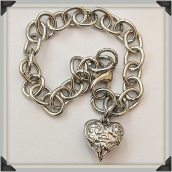 HARLEY DAVIDSON Bar & Shield HD Heart Charm Bracelet on Stainless Steel Chain - Picture 7 of 8